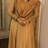 Huma Qureshi Goes Elegant In Rimple and Harpreet Narula & Mahesh Notandass for Eid Celebrations!